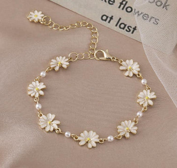 Fashion Sweet Daisy Flower Charm Bracelet - Minimalist Flowers Pearl Women Party Banquet Statement Jewellery - The Jewellery Supermarket